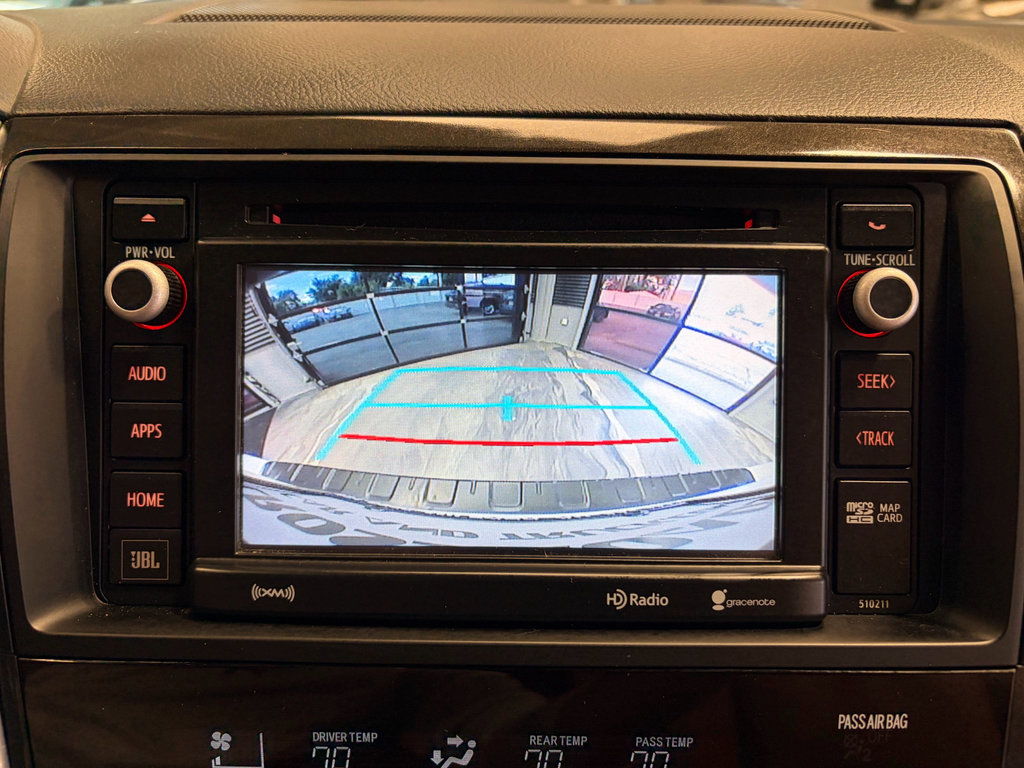 Used 2018 Toyota Sequoia Platinum AWD/4WD image 27
