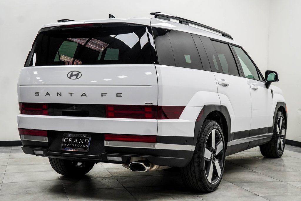 Used 2024 Hyundai Santa Fe Limited image 12