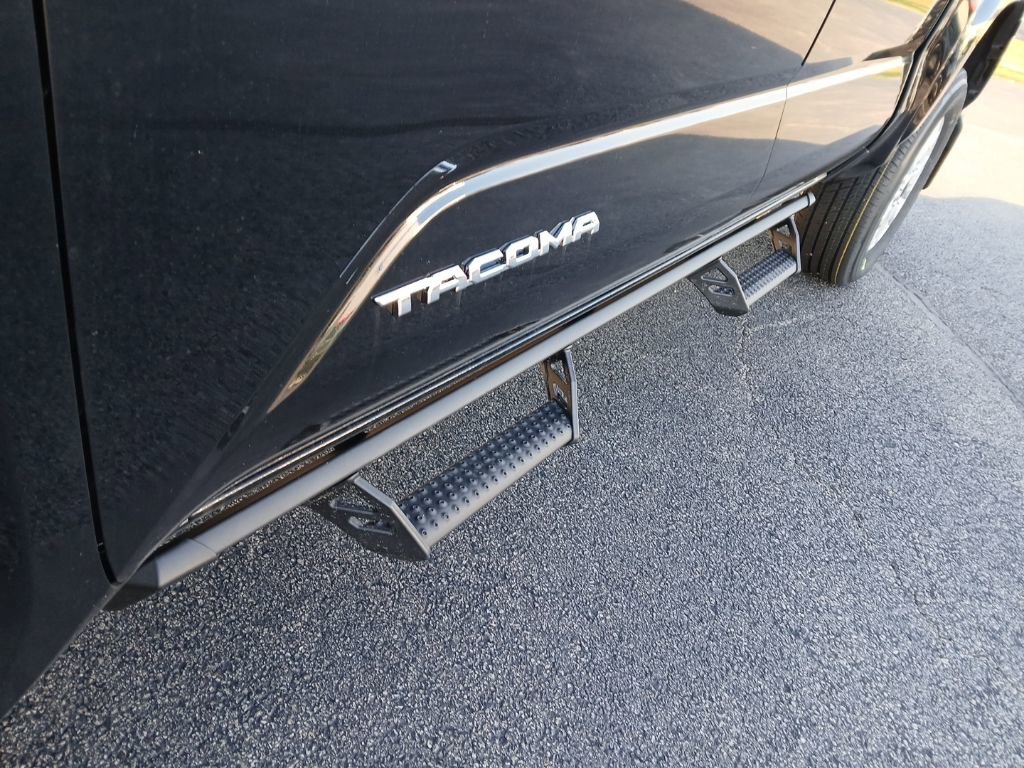 New 2025 Toyota Tacoma SR5 image 12