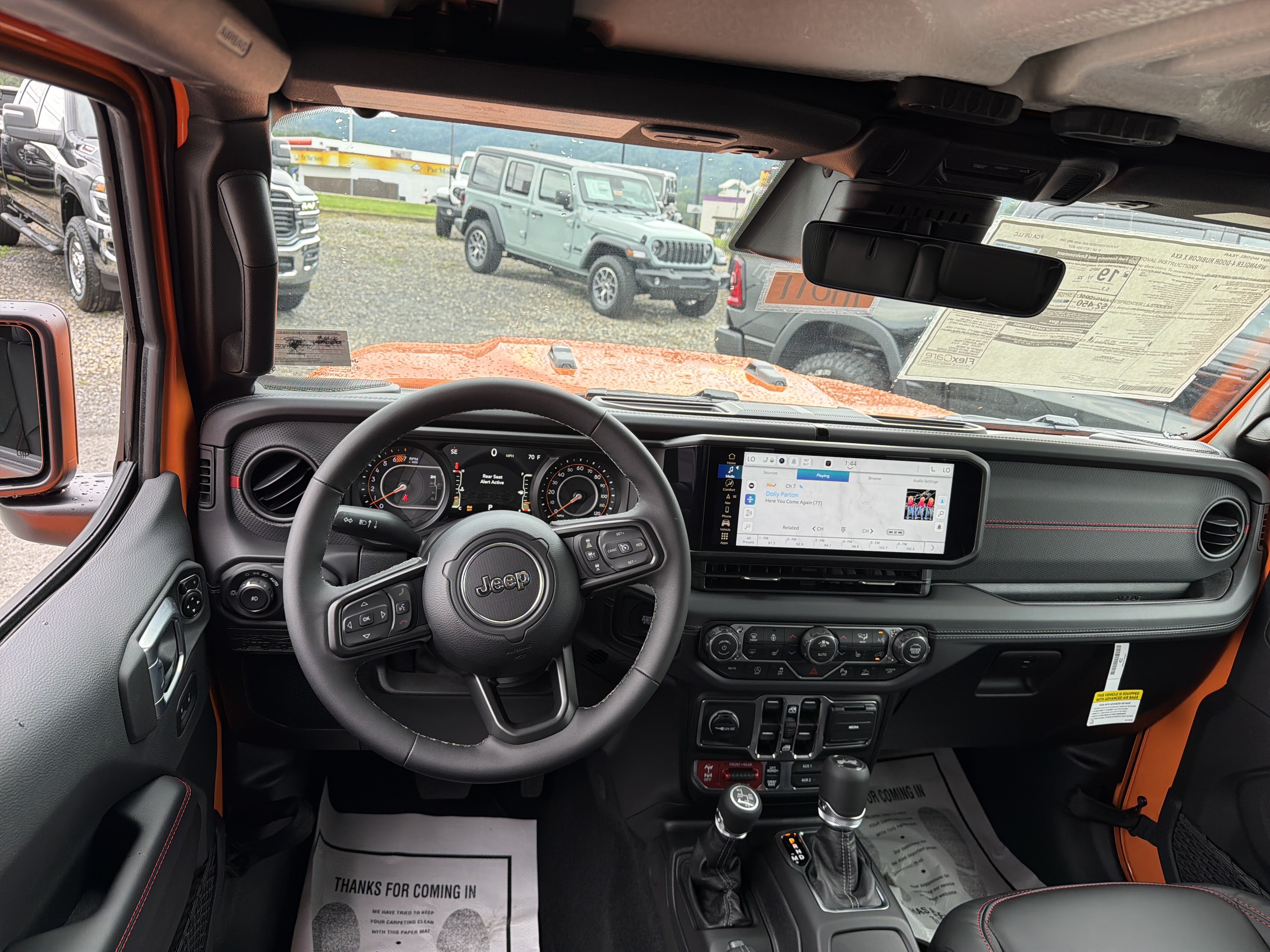 New 2027 Jeep Wrangler Unlimited Rubicon AWD/4WD image 14
