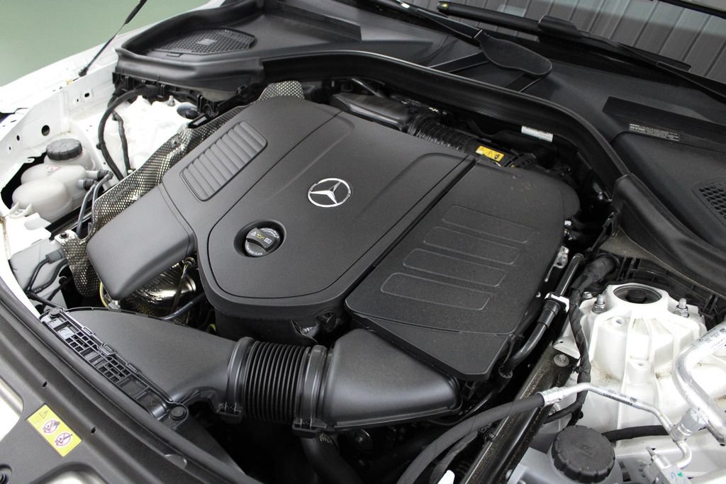Used 2026 Mercedes-Benz GLC 300 4MATIC image 42