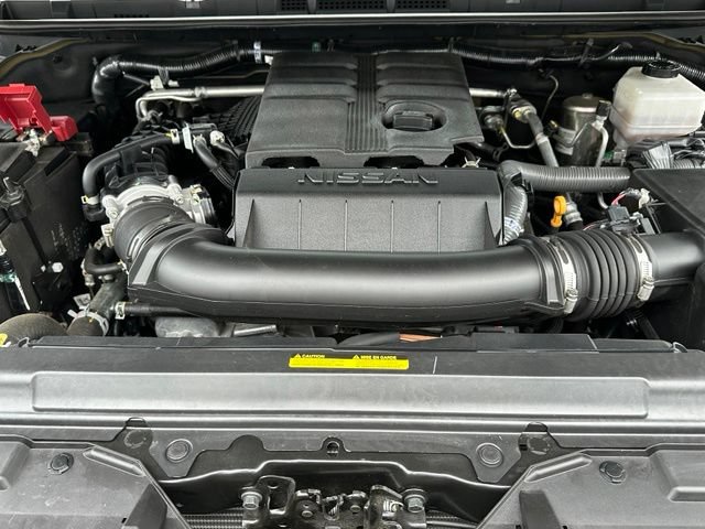 Used 2025 Nissan Frontier PRO-4X AWD/4WD image 8