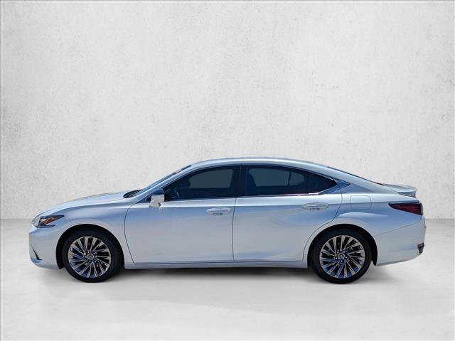 Used 2024 Lexus ES 300h w/ Accessory Package (Z2) FWD image 9