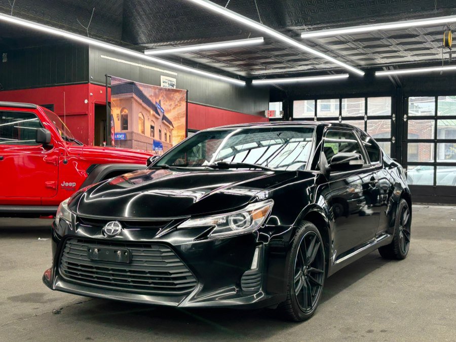 Used 2014 Scion tC Monogram Series FWD image 1