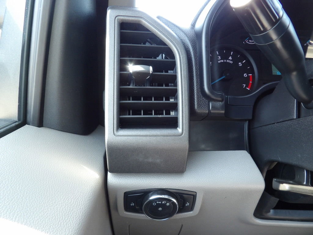 Used 2017 Ford F350 XL image 18