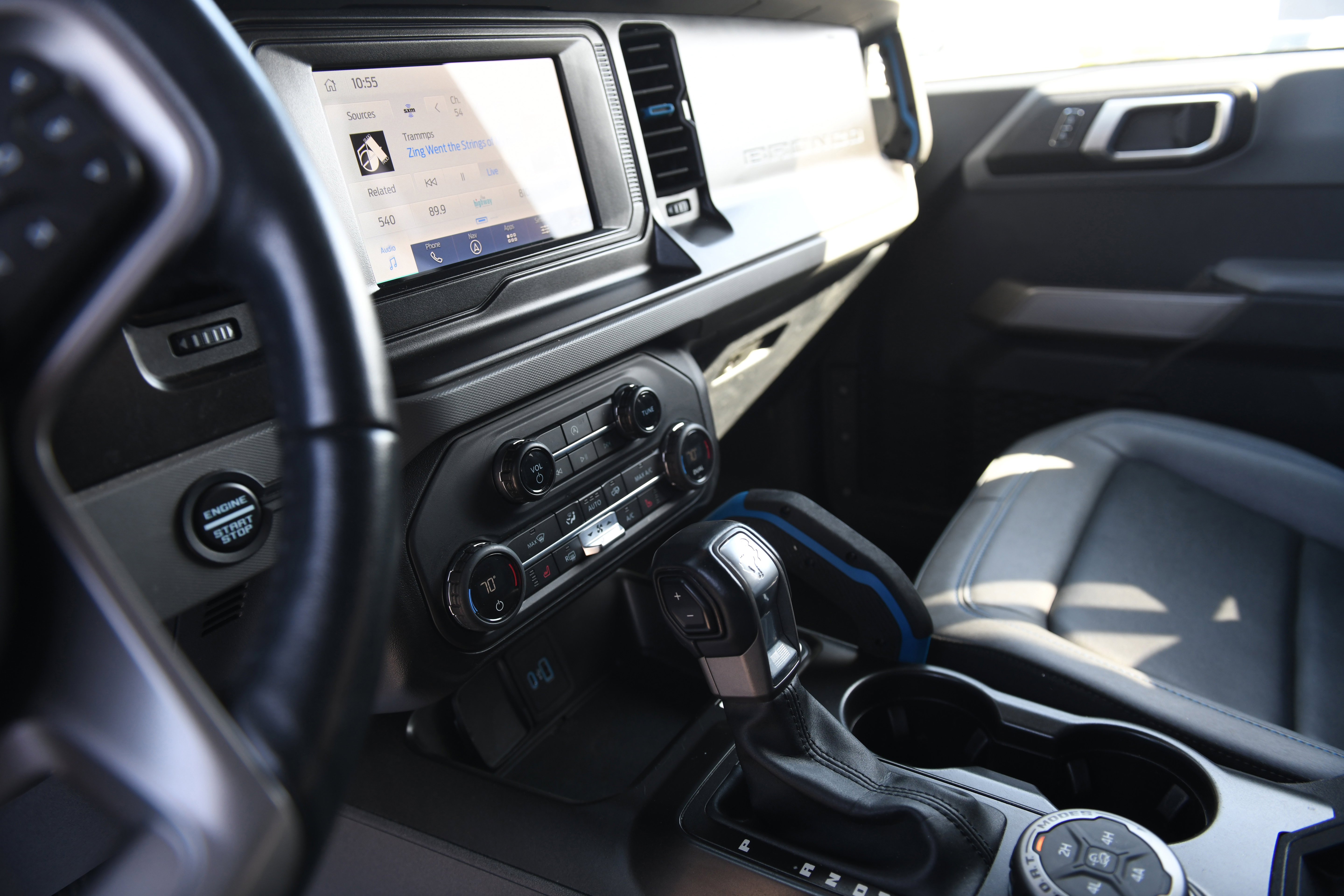 Used 2023 Ford Bronco Black Diamond w/ Sasquatch Package image 22