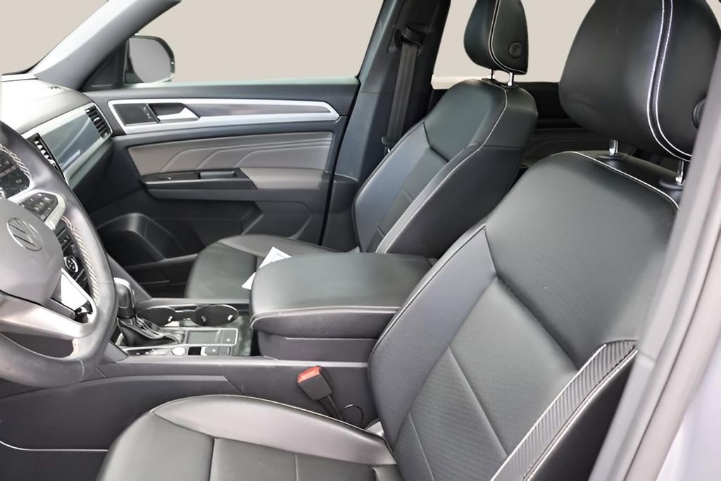 Used 2021 Volkswagen Atlas Cross Sport SEL FWD image 13