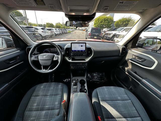 Certified 2023 Ford Bronco Sport Heritage w/ Heritage Convenience Package AWD/4WD image 3