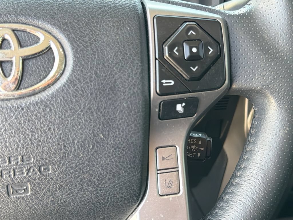 Used 2021 Toyota 4Runner SR5 RWD image 27