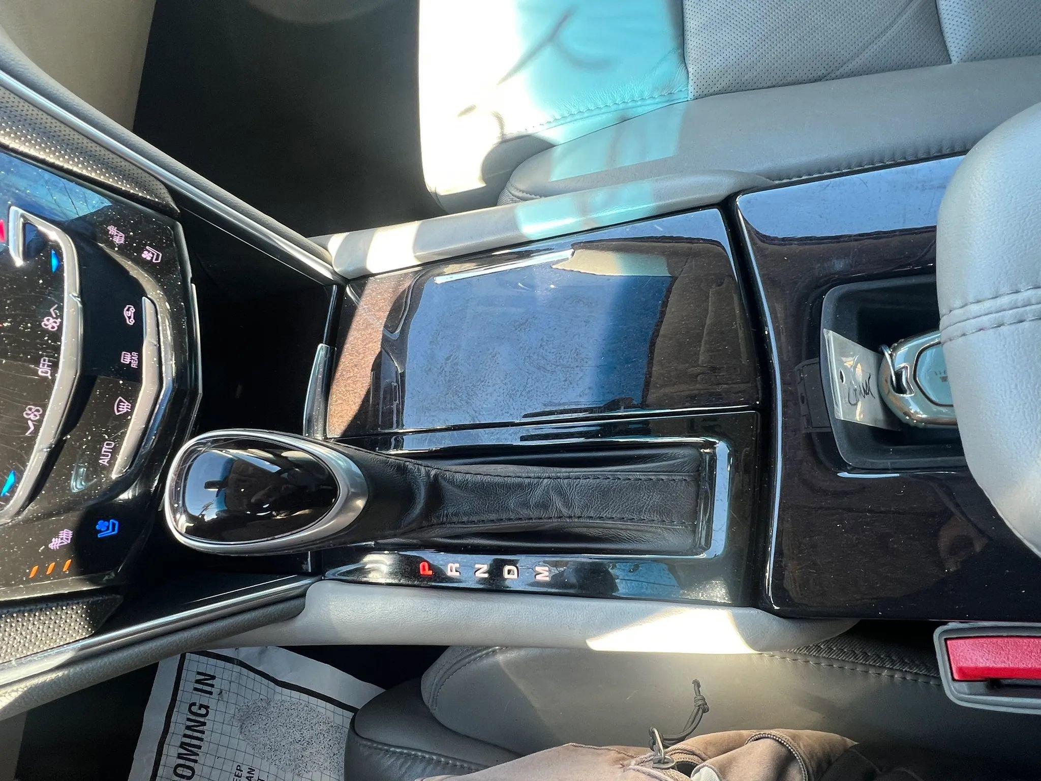 Used 2017 Cadillac XTS Luxury image 24