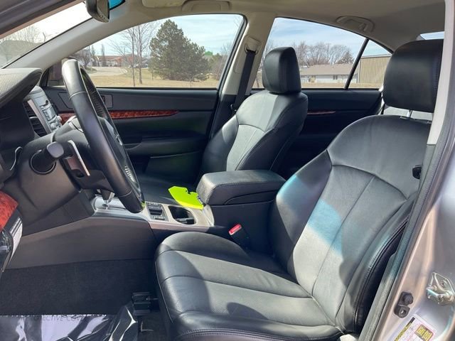 Used 2011 Subaru Legacy 2.5i Limited w/ Appearance Package 1E image 11
