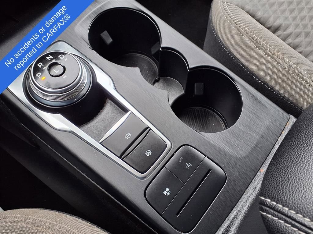 Used 2020 Ford Escape SE image 22