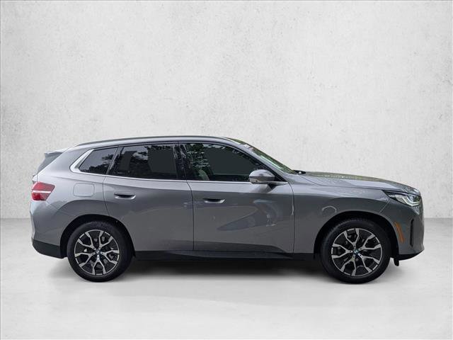 Used 2025 BMW X3 xDrive30i w/ Premium Package image 4