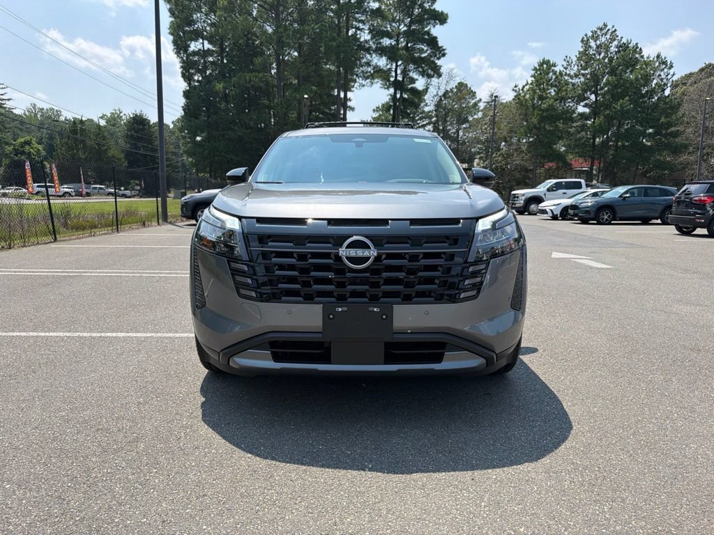 New 2026 Nissan Pathfinder Platinum AWD/4WD image 3