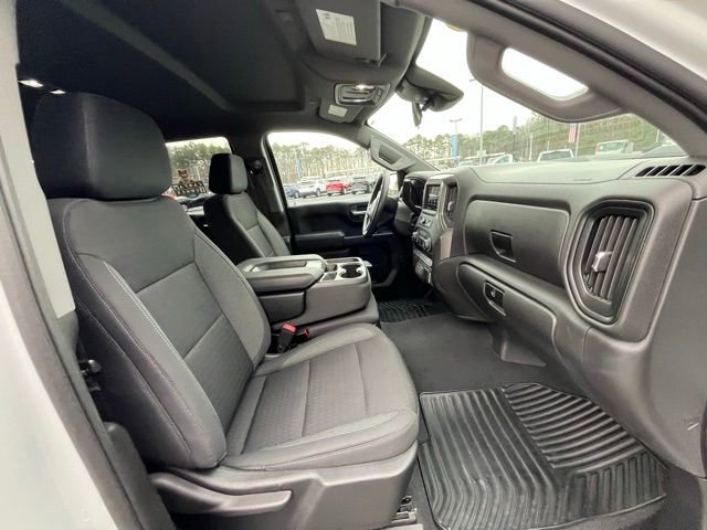 Used 2023 Chevrolet Silverado 1500 Custom Trail Boss w/ LPO, Dark Essentials Package image 17