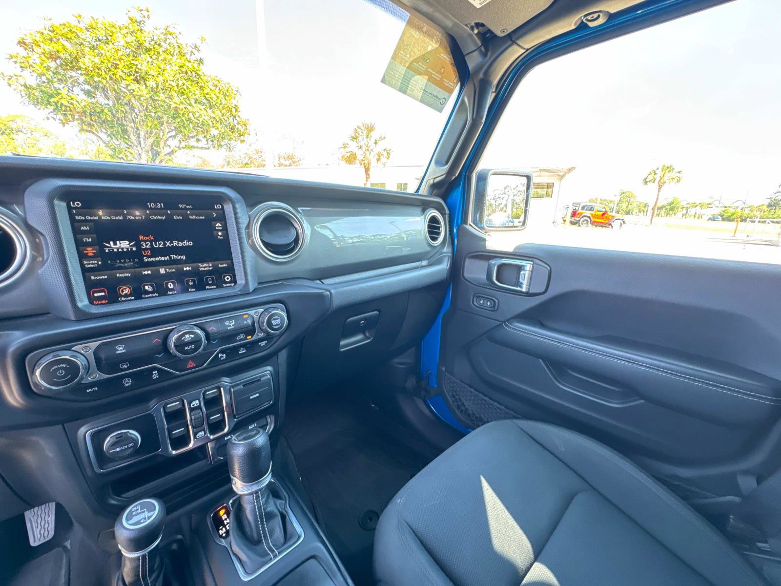 Used 2021 Jeep Wrangler Unlimited Sahara AWD/4WD image 27