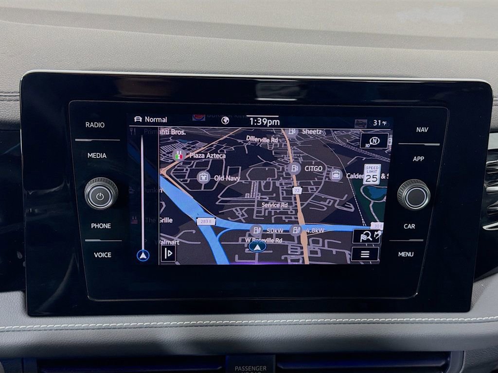 Used 2025 Volkswagen Jetta SEL image 14