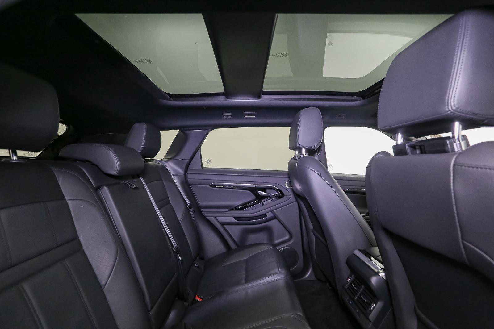 Used 2023 Land Rover Range Rover Evoque S image 24