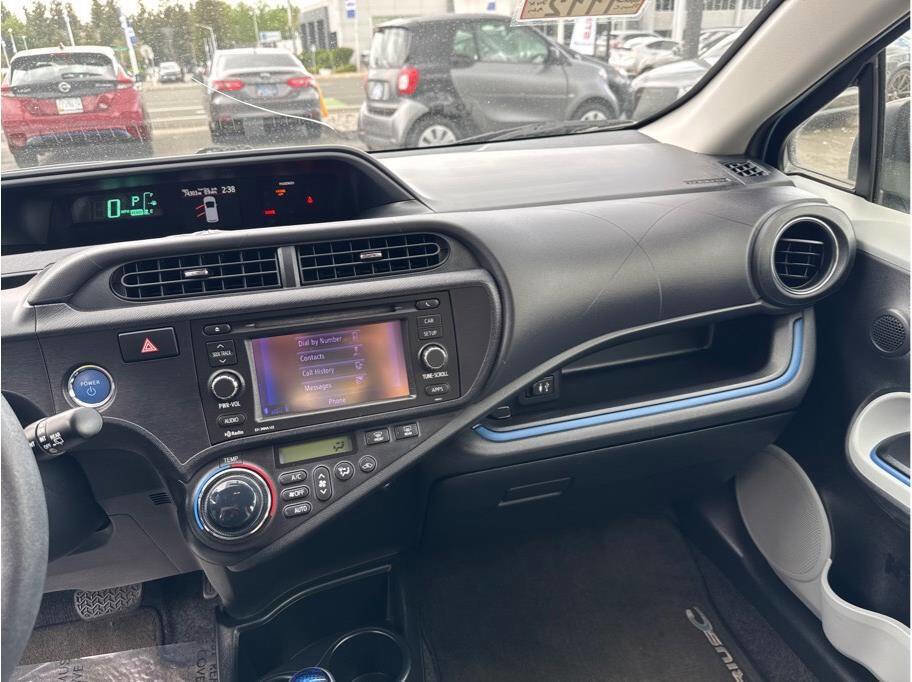 Used 2013 Toyota Prius C Three image 14