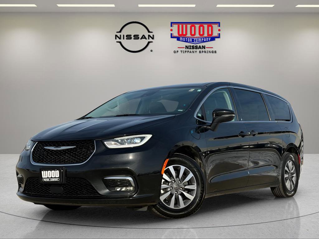 Used 2023 Chrysler Pacifica Touring-L image 7