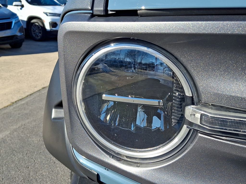 Used 2022 Ford Bronco Big Bend image 9