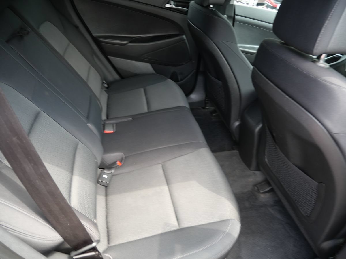 Used 2016 Hyundai Tucson SE w/ Option Group 02 AWD/4WD image 21