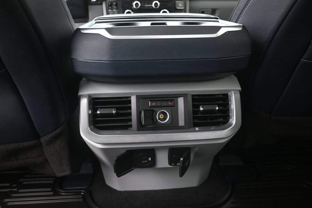 Used 2023 Ford F150 Limited AWD/4WD image 18