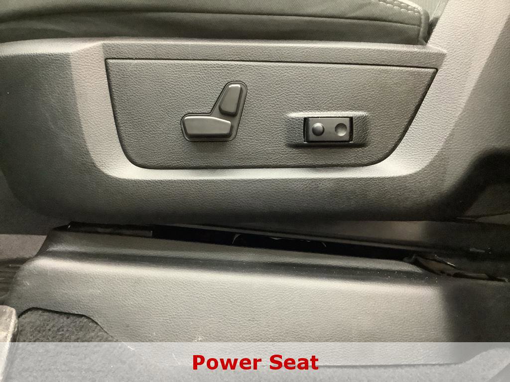 Used 2024 RAM 3500 Big Horn image 18