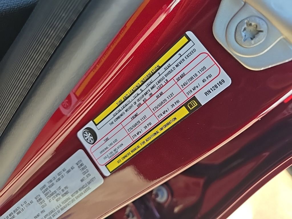 Used 2024 RAM 1500 Laramie image 11