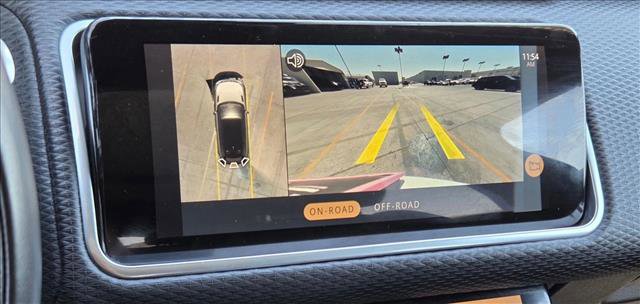 Used 2021 Land Rover Range Rover Velar R-Dynamic S image 13