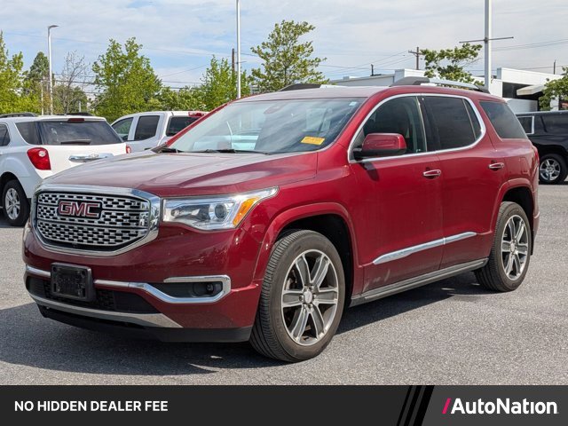 Used 2018 GMC Acadia Denali w/ Technology Package AWD/4WD image 1