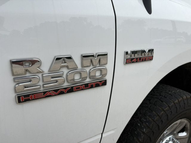 Used 2018 RAM 2500 Tradesman w/ Chrome Appearance Group AWD/4WD image 8