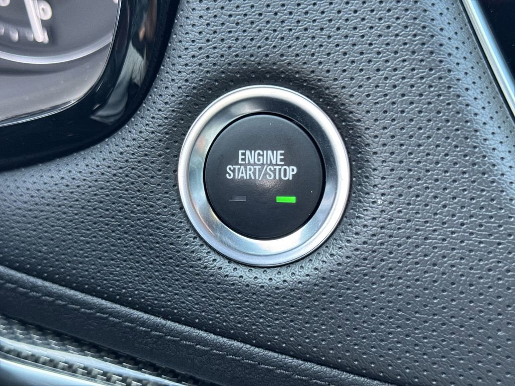 Certified 2023 Cadillac XT5 Sportv w/ Technology Package image 17