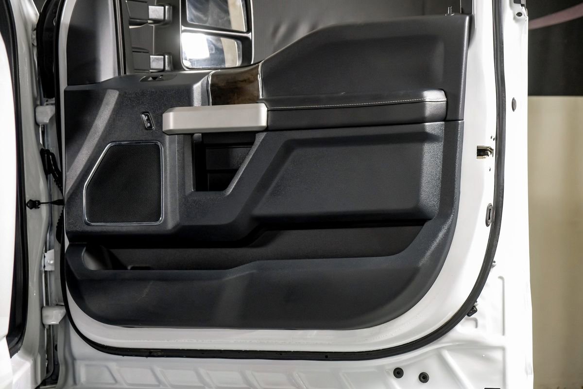 Used 2022 Ford F450 Lariat w/ Chrome Package AWD/4WD image 35