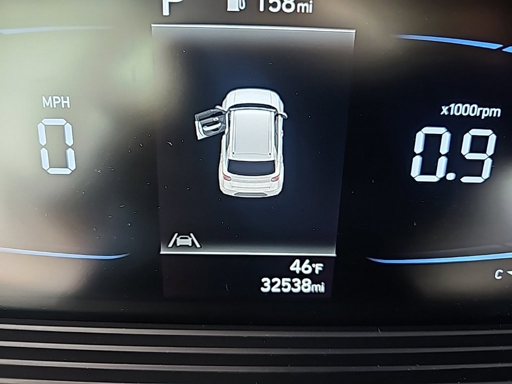 Certified 2023 Hyundai Venue SEL image 17