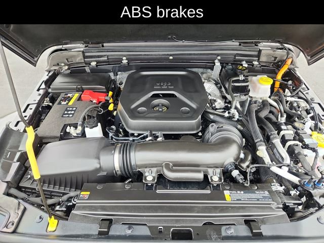 Used 2025 Jeep Wrangler Sahara 4xe w/ Safety Group image 16