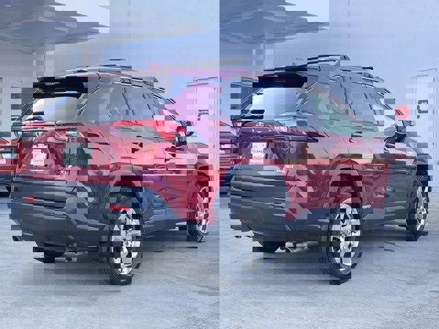 Used 2021 Toyota RAV4 XLE Premium w/ Carpet Mat Package (TMS) image 8