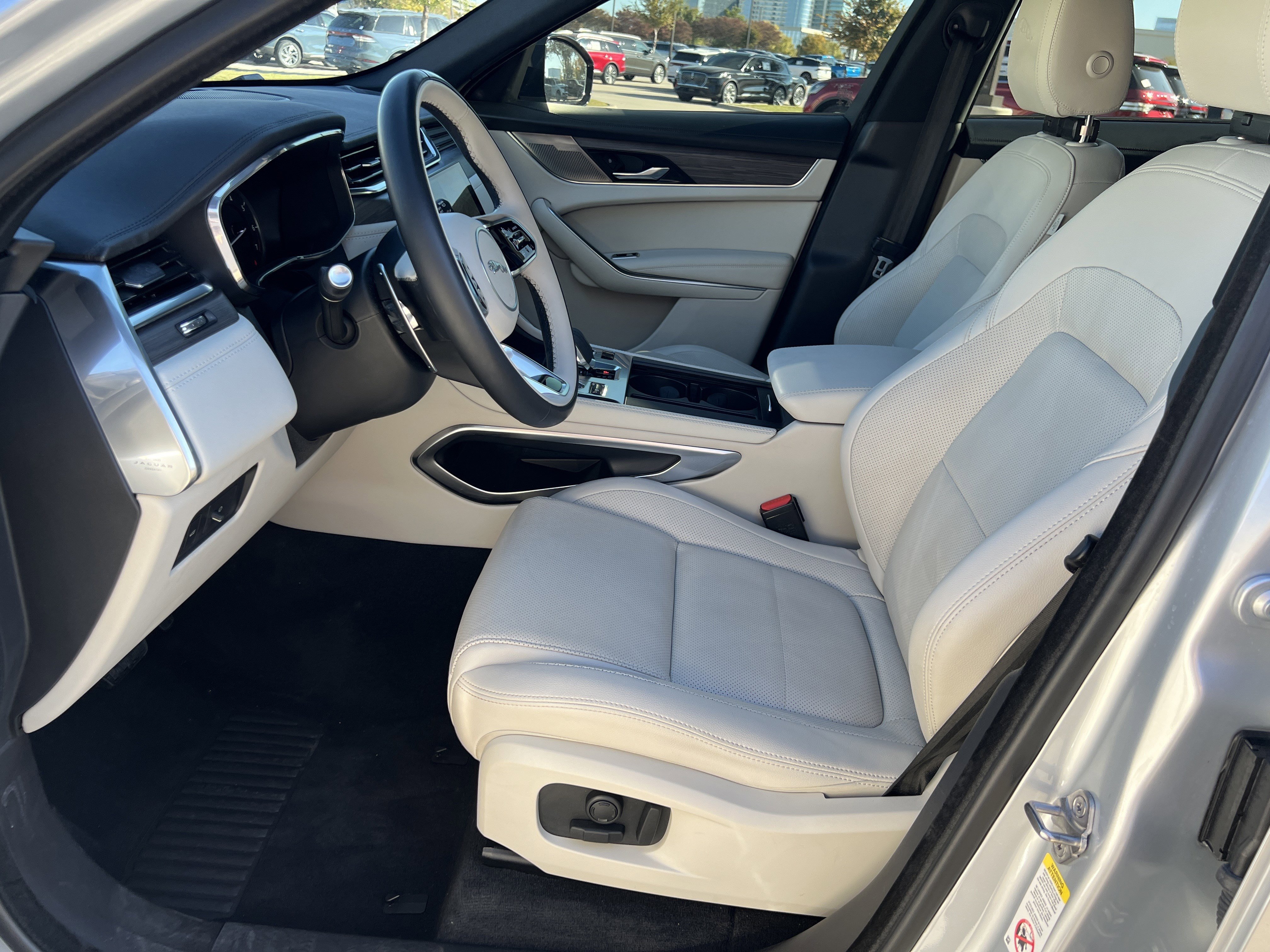 Used 2023 Jaguar F-PACE S image 26