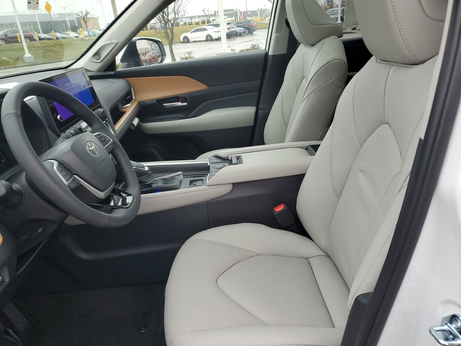 New 2026 Toyota Grand Highlander Limited image 18