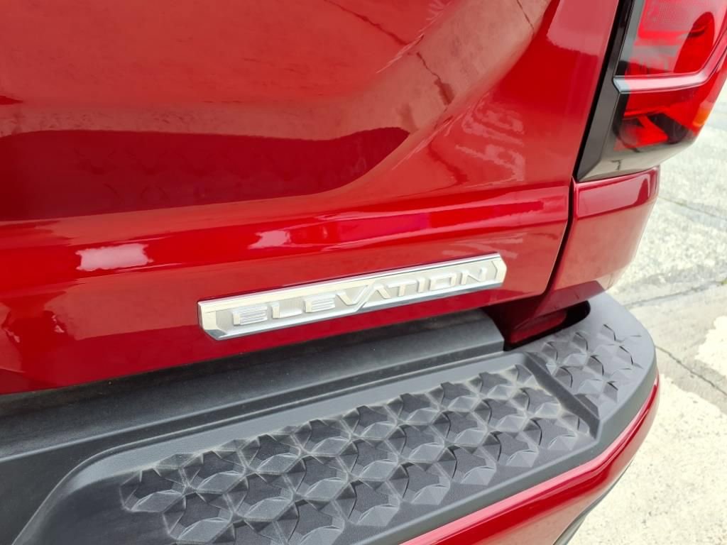 Used 2024 GMC Canyon Elevation w/ Convenience Package image 5