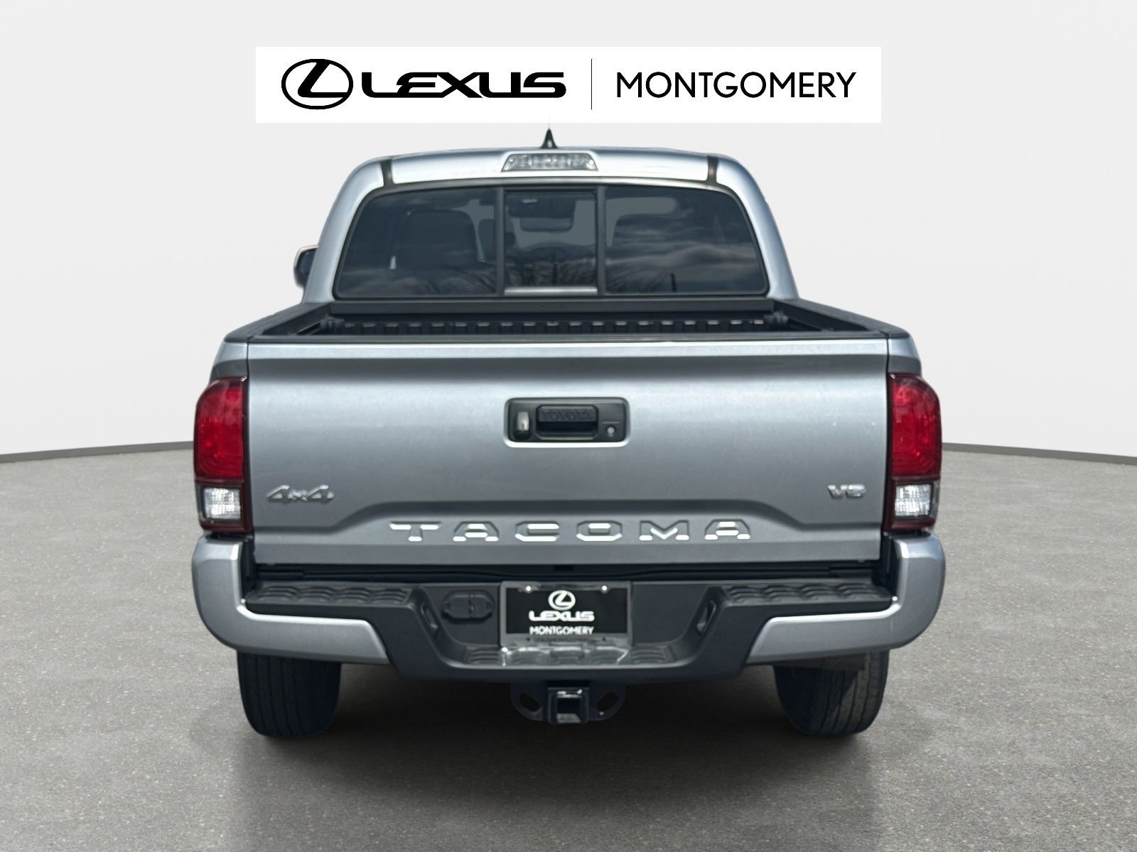 Used 2023 Toyota Tacoma SR image 4