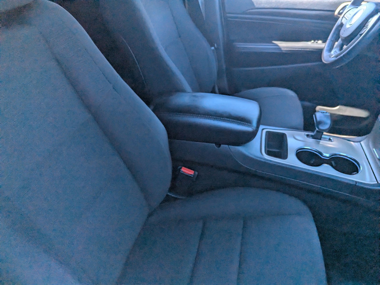 Used 2015 Jeep Grand Cherokee Laredo image 10