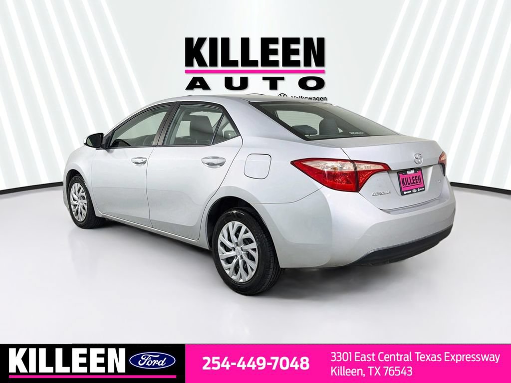 Used 2017 Toyota Corolla LE w/ Carpet Mat Package (TMS) FWD image 7