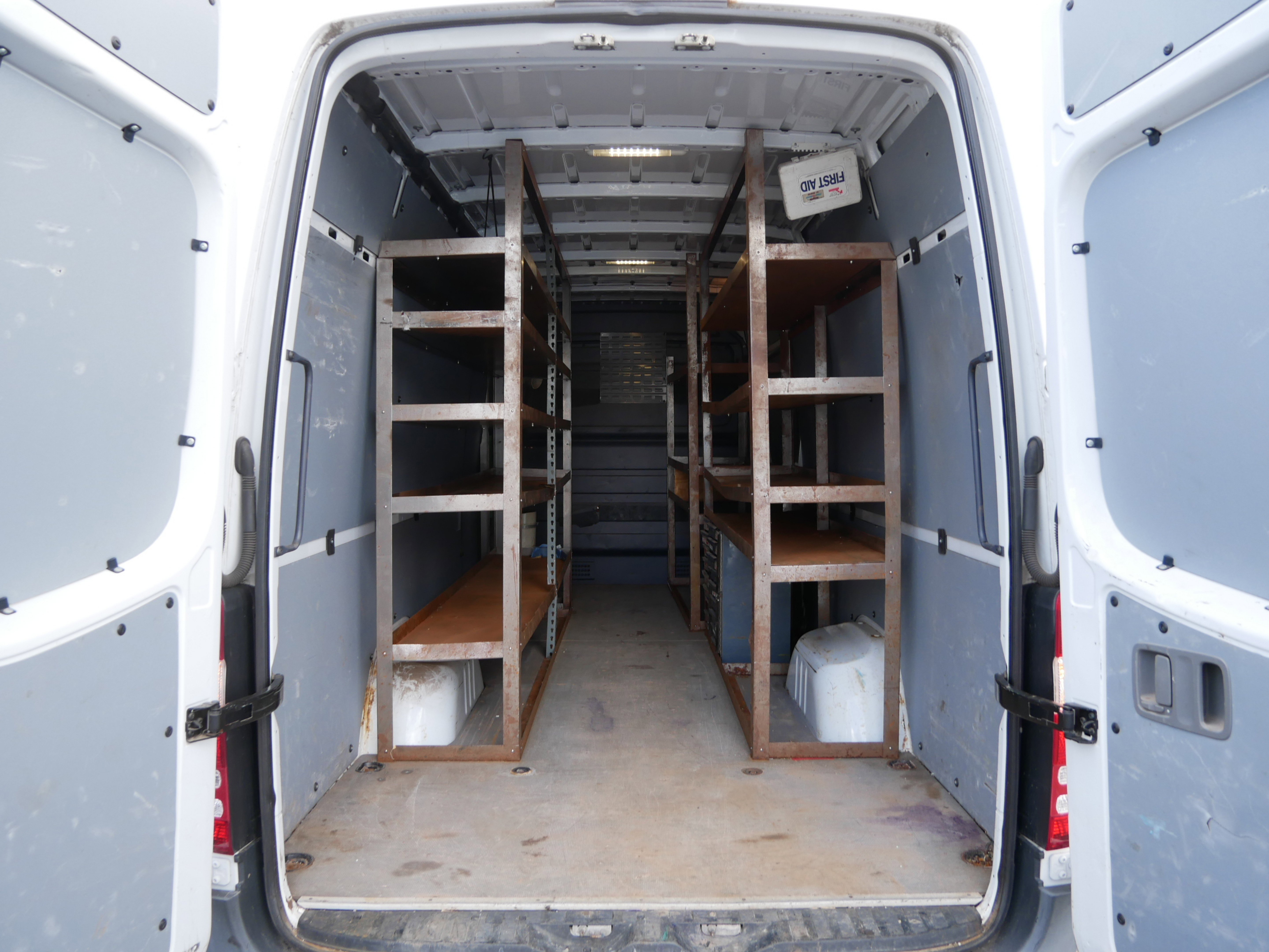 Used 2015 Freightliner Sprinter 3500 image 11