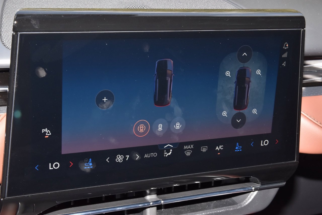 New 2026 Lincoln Nautilus Reserve AWD/4WD image 29