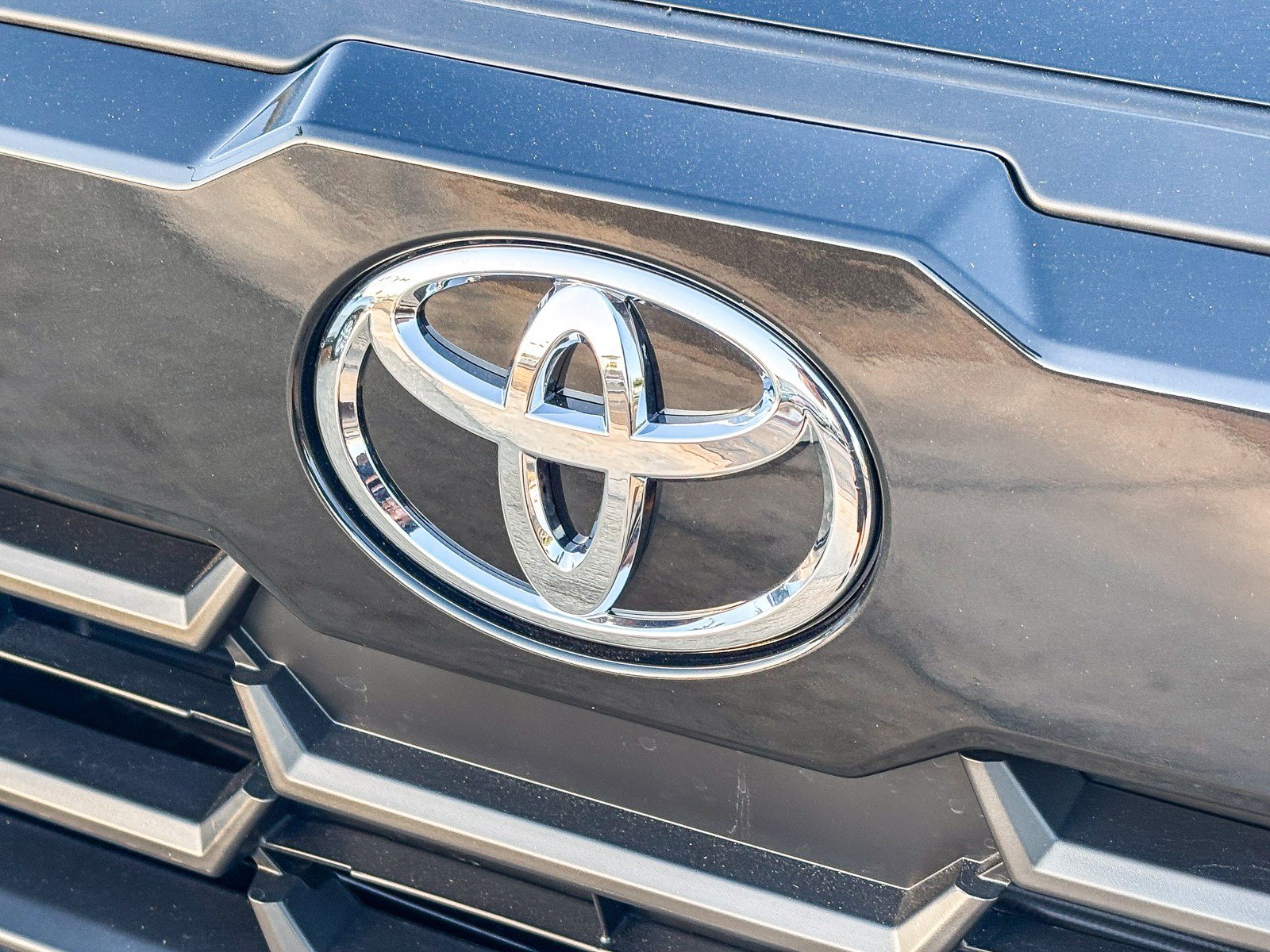 New 2026 Toyota Corolla Cross XLE image 10