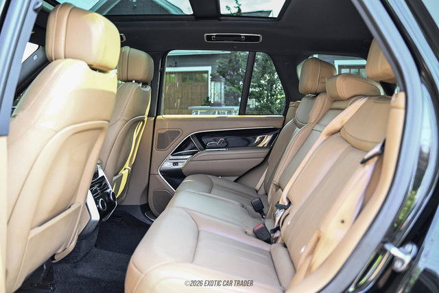 Used 2023 Land Rover Range Rover SE AWD/4WD image 38