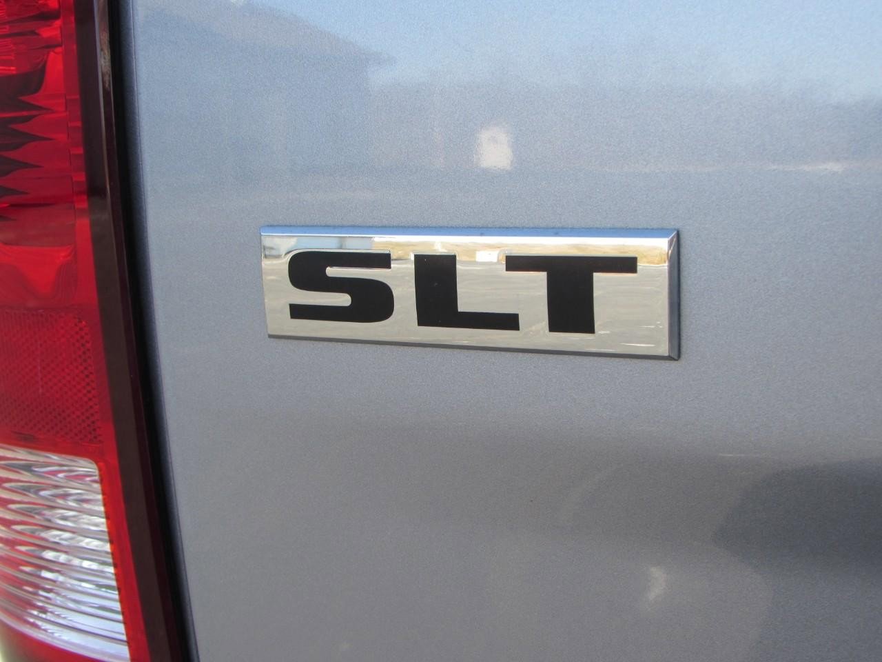 Used 2019 RAM 1500 Classic SLT image 5