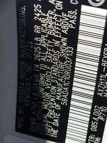 Used 2024 Lexus ES 300h w/ Premium Package image 28