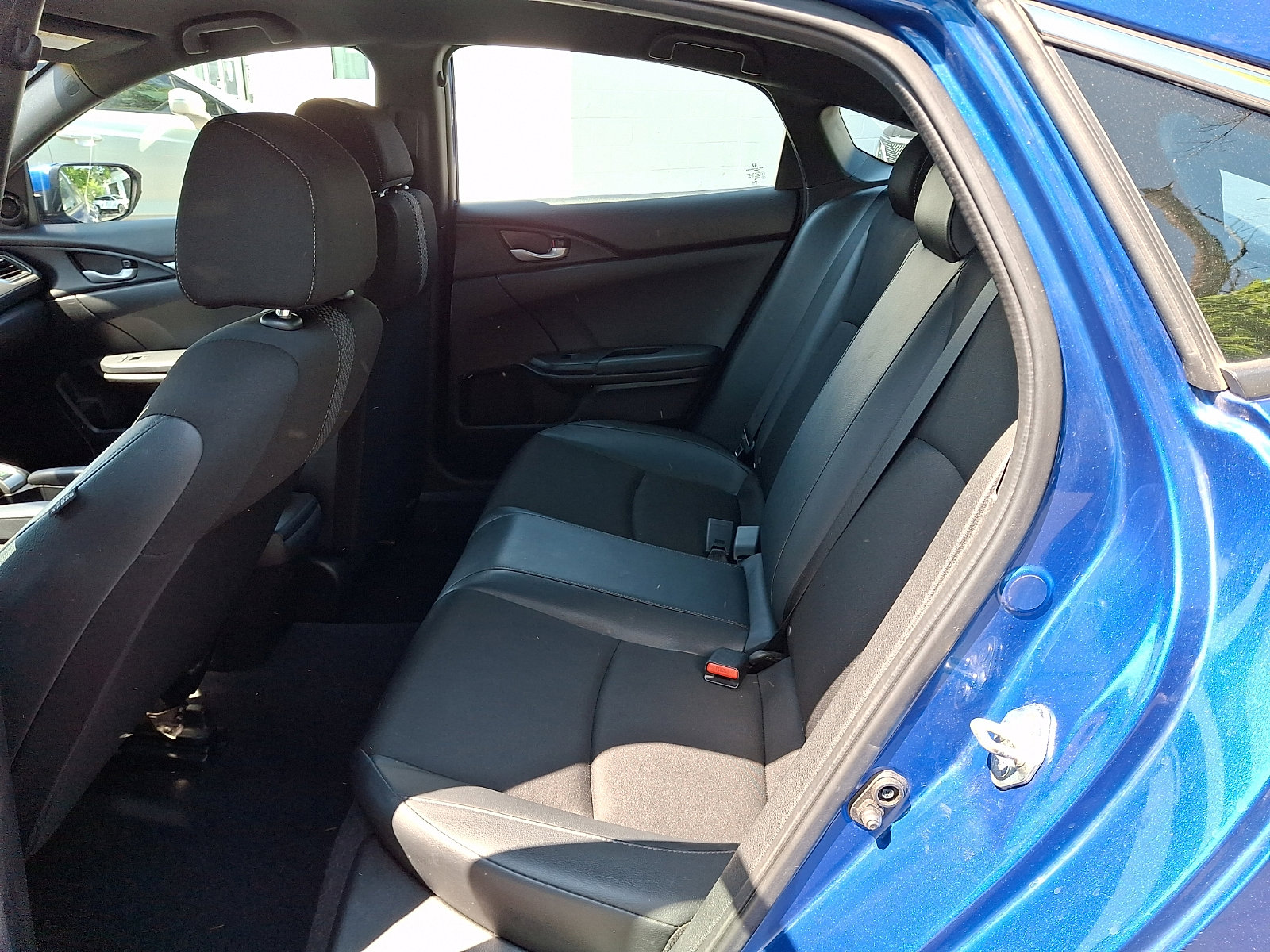 Used 2021 Honda Civic Sport image 11